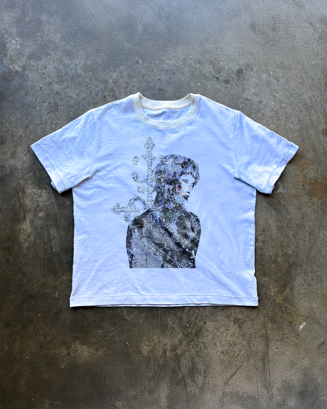 DESIGN 3 Cropped T-shirt